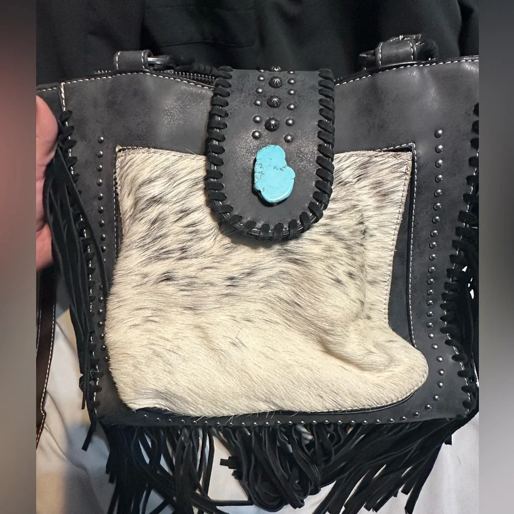 Trinity Ranch Purse - Picture 2 of 5